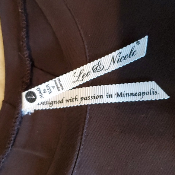 Top - Picture 3 of 4